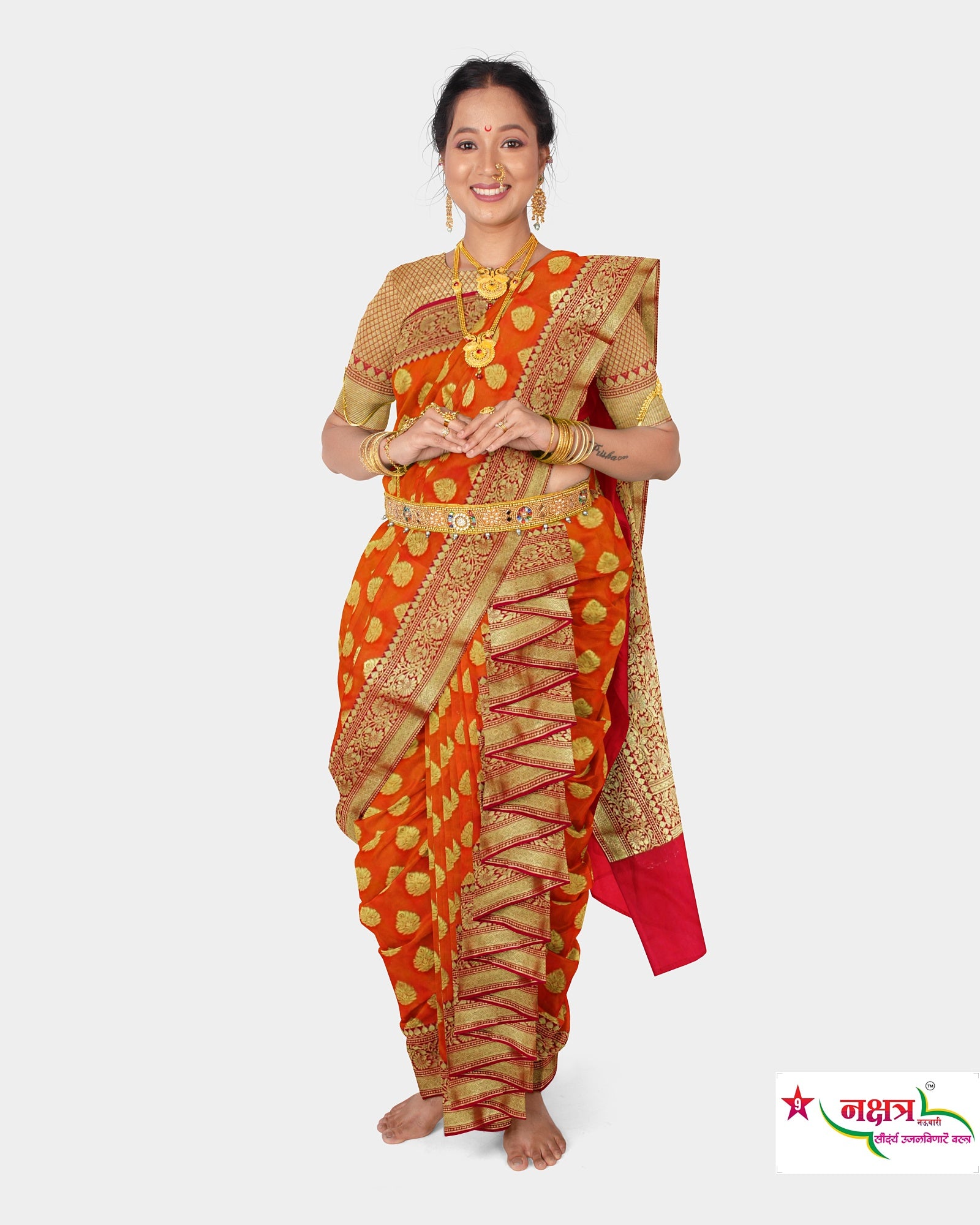 Gudi Padwa 2021: Two Simple Ways to Wear Nauvari Saree! Easy Tutorial to  Help You Drape the Traditional 9-Yard Kasta on Maharastrian New Year | 👗  LatestLY